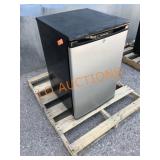 Frigidaire BLK/SLVR Mini Fridge