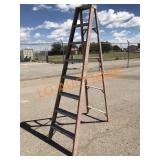8 FT Fiberglass Ladder