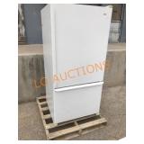 White Kenmore Refrigerator