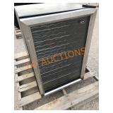 SS Sanyo Refrigerated Wine Cooler