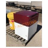 Pallet - Hazard Drum, Red Washing Stand