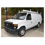 Ford E350 Van