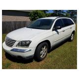 Chrysler Pacific SUV