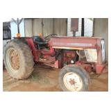 464 International Tractor