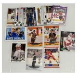 Wayne Gretzky, Steve Yzerman Hockey Cards