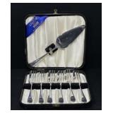 Viners of Sheffield Silver Plate Dessert Set