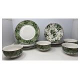 Christmas Foliage Dinnerware