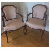 Traditional Arm Chairs