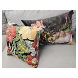 Pair of Floral Throw Pillows