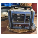 Yamaha AC/DC Power and Charger