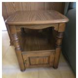 End Table Oak Laminate