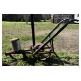 Deere & Mansur Company Seeder