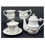 Pia Tea Set