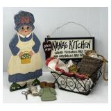 Grandmaï¿½s House Doorstop and Decor