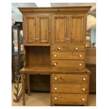 Pine Desk with Hutch