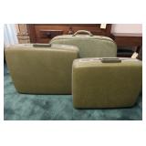 Royal Traveler Hard Sided Luggage
