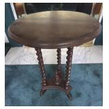 Vintage Turned Leg Round Table