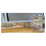 Floor Hockey Set, Megaphone Bullhorn