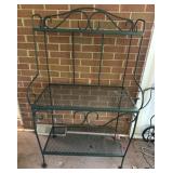 Green Metal Bakerï¿½s Rack