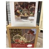 Gold Lighted Ornaments A