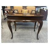Drexel Queen Anne Occasional Tea Table