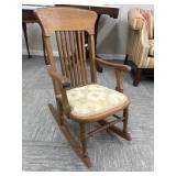 Childï¿½s Antique Rocking Chair