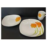 Tabletops Gallery Poppy Dinnerware