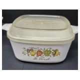 Set of Two 750 mL Corning Ware Dishes with Lids