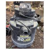 Genie Twenty Gallon Wet/Dry Vacuum