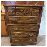 Traditional Style Chest of Drawers