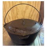 Cast Iron Dutch Oven