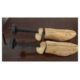 Women's Wooden Shoe Stretcher