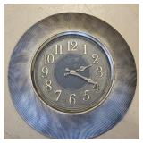 Round Battery Powered Wall Clock