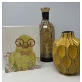 Vases with Yellow Bird Picture