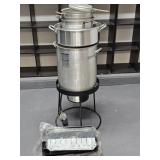 Outdoor Turkey Fryer and Cookware
