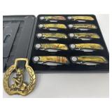 Maxam American Wildlife Knives, Brass Medallion