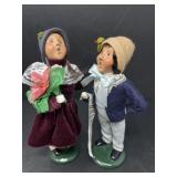 Byerï¿½s Choice Caroler Couple