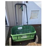 Scottï¿½s Turf Builder Classic Drop Spreader