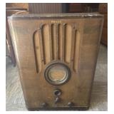 Vintage Philco Tombstone Tube Radio