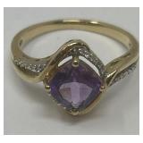 10 K Gold Amethyst Ring