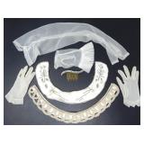 VTG WHITE CHILD'S GLOVES, PEARL COLLARS & COMB