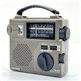 GRUNDIG FR-200 RECYCLE POWER RADIO