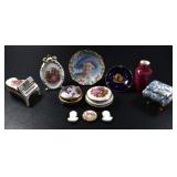 MINIARURE DECORATIVE PORCELAIN PIECES