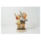 M.J. HUMMEL 'GOODBYE' PORCELAIN FIGURINE BY GOEBEL