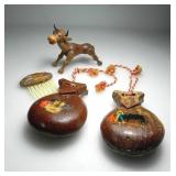 CASTAGNETTES, A BULL & HAIR COMB