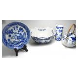 COLLECTION OF BLUE & WHITE PORCELAINS & CERAMICS