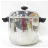 18/10 MEYER STAINLESS STEEL COOKING POT