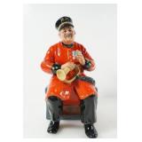 ROYAL DOULTON 'PAST GLORY' HN 2484 FIGURINE