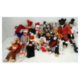 LOT OF ASSORTED STUFFED ANIMALS