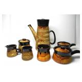 MADE IN CANADA 'ARTISANS' POTTERY SET